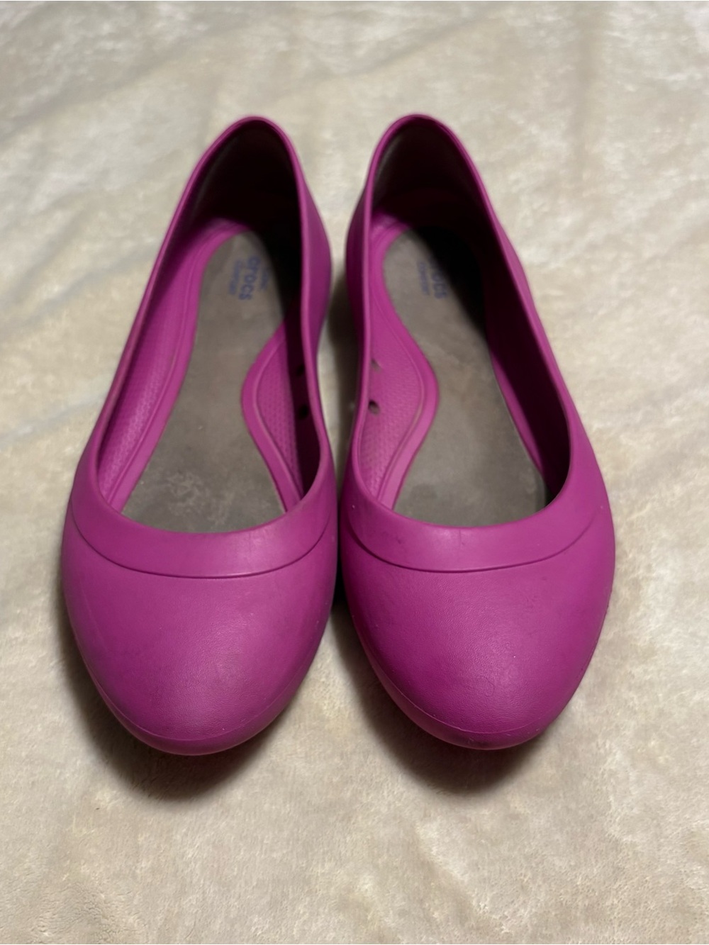 CROCS Women's Magenta Ballet Flats